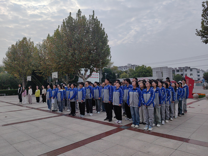 新闻22_副本.jpg 新闻22_副本.jpg