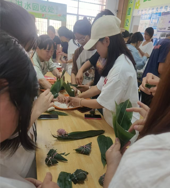 图片2_副本.png 图片2_副本.png