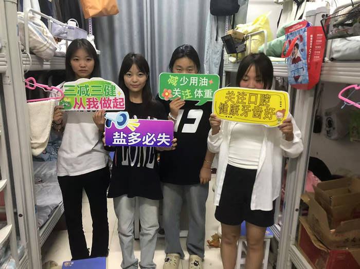 2_副本.jpg