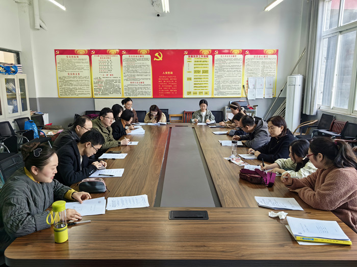 讨论环节1_副本.jpg 讨论环节1_副本.jpg