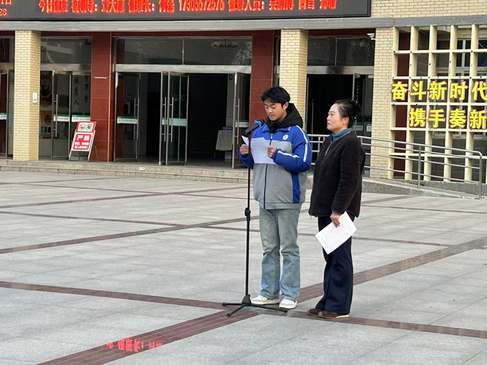 新闻3_副本.jpg 新闻3_副本.jpg